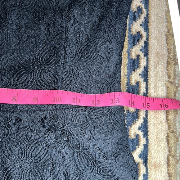 WHBM lace peplum top - Picture 6 of 9